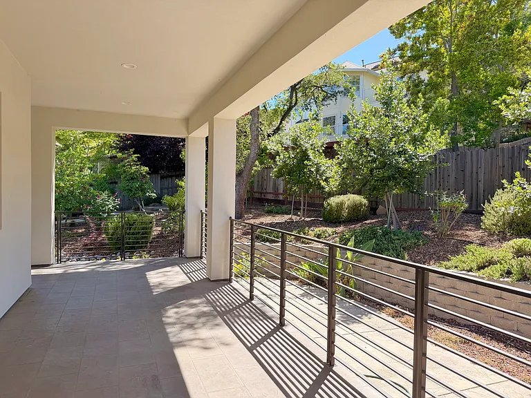 1112 Turquoise Way — Photo 37
