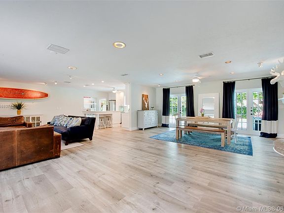 2nd image of 15505 SW 77th Ct