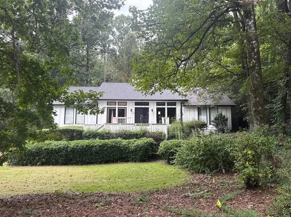 804 Riverchase Pkwy W, Birmingham, AL 35244