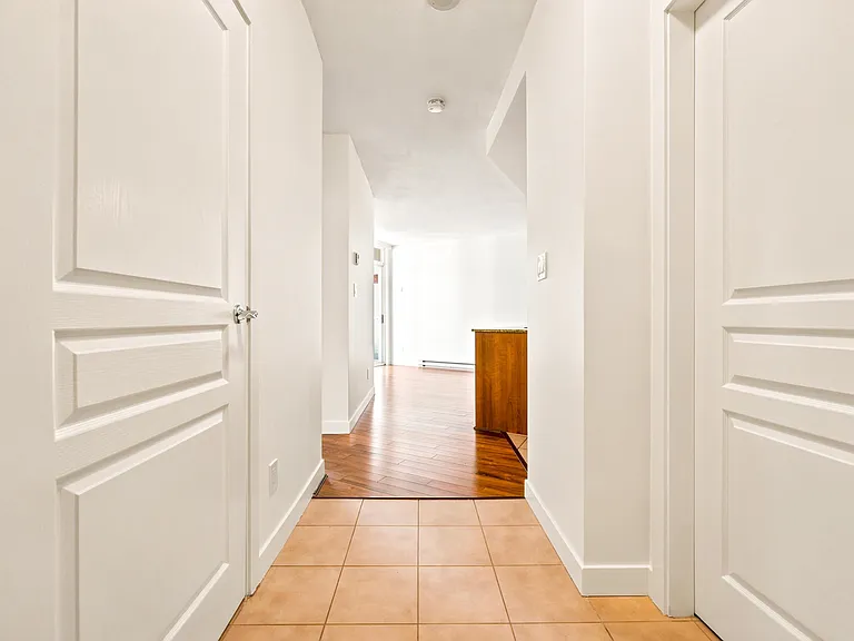 4028 Knight St #516 — Photo 16