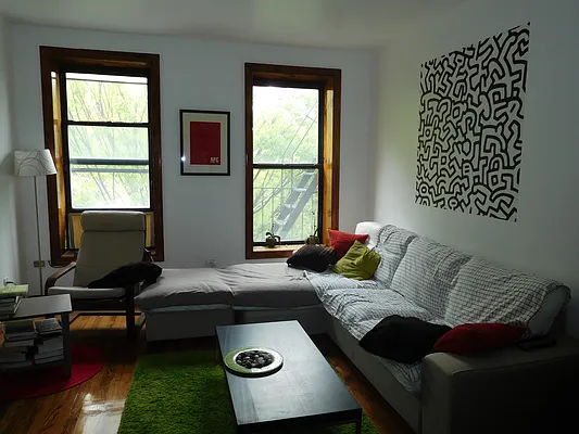 Rented by Abba Realty Associates INC | media 23