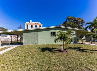 18331 NW 2nd Ct, Miami Gardens, FL 33169