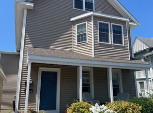 9 Bradley St #1, Stonington, CT 06378