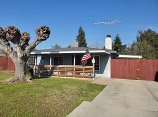 31 E Buckingham Way, Fresno, CA 93704