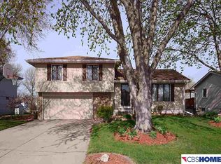 6632 S 152nd St, Omaha, NE 68137