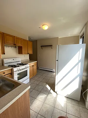 Rented by Brooklyn Heights Real Estate Inc | media 11