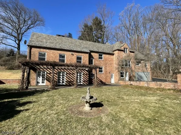 43 Glen Ave, West Orange Twp., NJ 07052