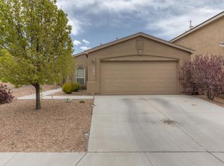 9616 Jacks Creek Dr NW, Albuquerque, NM 87114