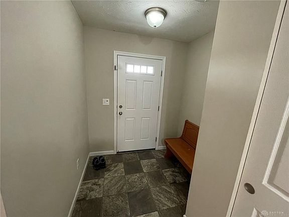 3rd image of 745 Maxwell Ct