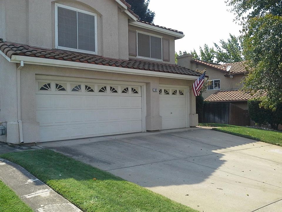 1st image of 102 Couts Way