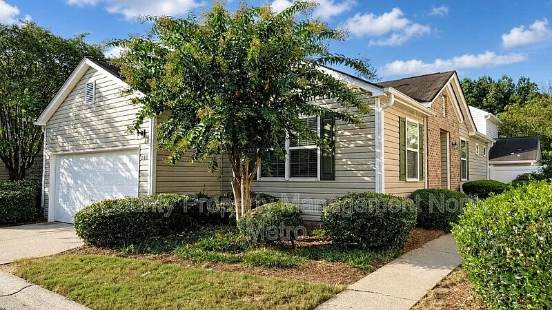 249 Hiawassee Dr