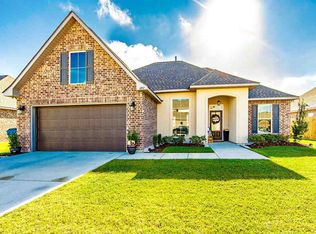 297 Pond Dr, Thibodaux, LA 70301