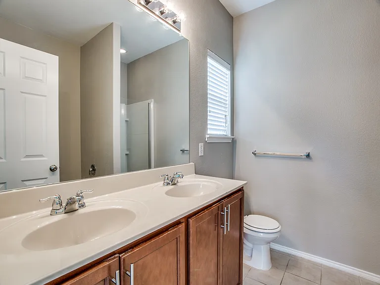 101 Tanglewood Dr — Photo 7