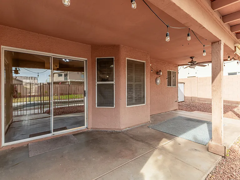 15221 N 87th Dr — Photo 34