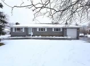 1122 N Greece Rd, Rochester, NY 14626