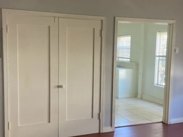 Isabel Apartments, LLC