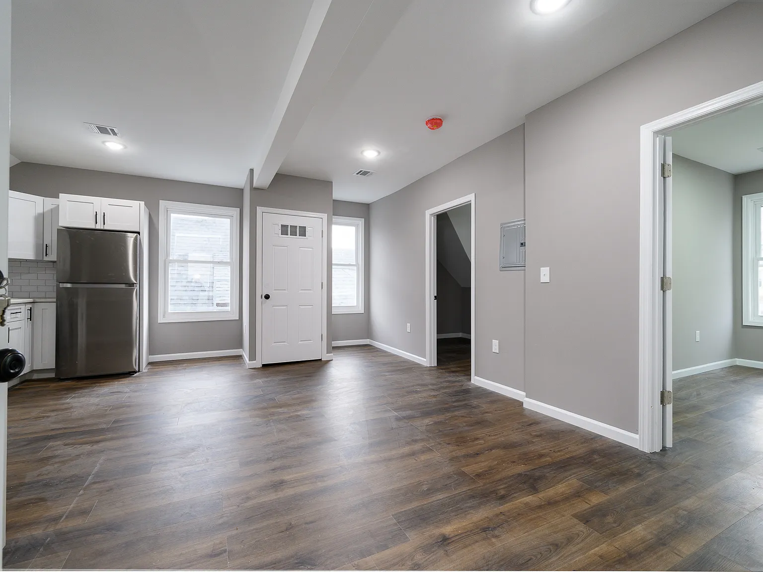 2 bed, $1,850 — Photo 4