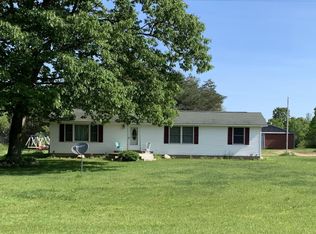 7030 E Hayes Rd, Hesperia, MI 49421