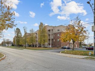 5995 Ellis St #216, Lasalle, ON N9H 2P1