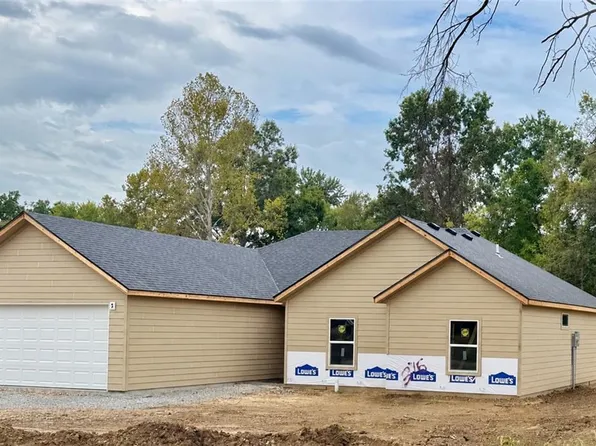 316 NE 21st Rd, Warrensburg, MO 64093