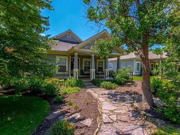 2127 Stagecoach Vlg, Little Rock, AR 72210