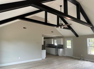 5844 Oakridge Rd, Clover, SC 29710