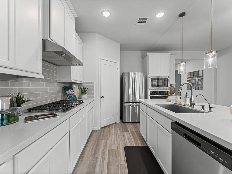 114 Cedar Hammock Trl — Photo 8