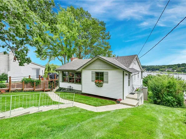 3 M St, Lees Summit, MO 64086