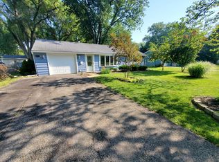 451 Florida Ave, Aurora, IL 60506