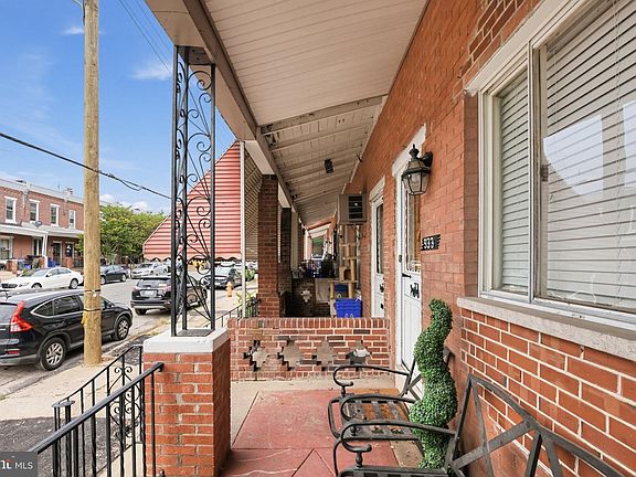 2nd image of 933 N 66th St