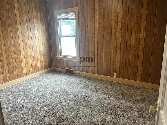 4th image of 6516 Meadow Lane Ave