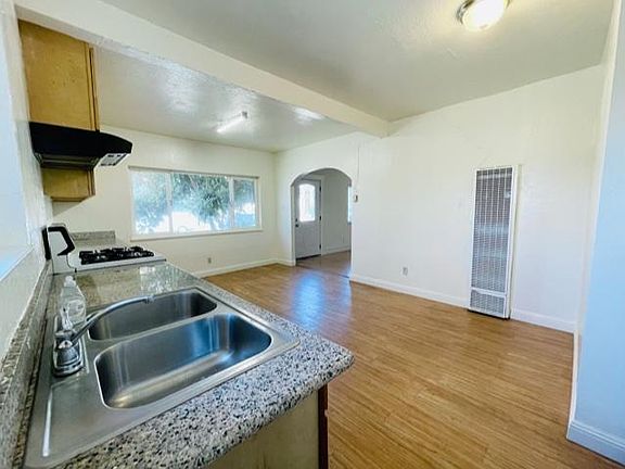 5th image of 22429 S Garden Ave