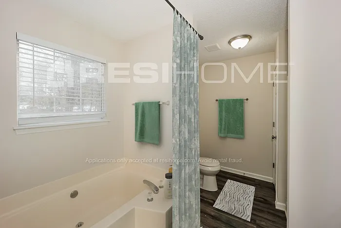 1470 Vail Aly — Photo 12