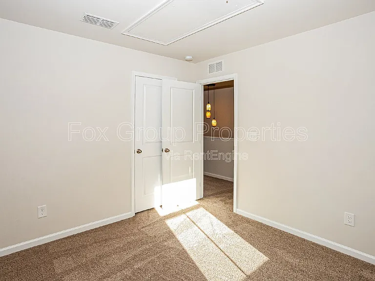160 Browband St — Photo 16
