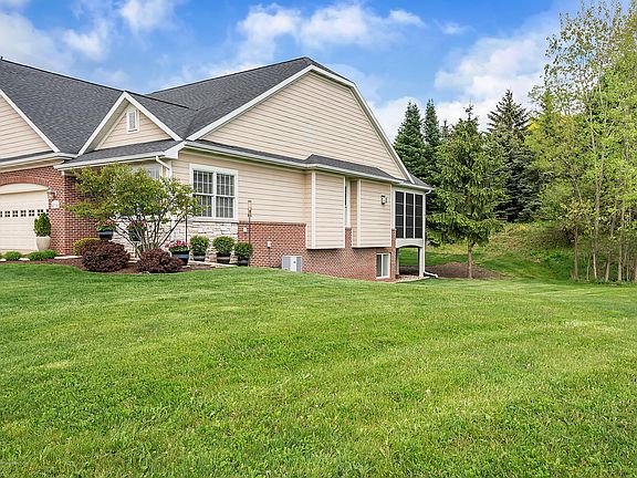 4th image of 6216 Bridgewater Cir