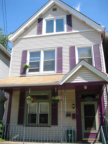719 Savannah Ave #2 Photo 1