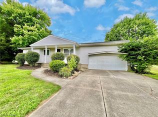 9914 Homestead Rd, Wadsworth, OH 44281