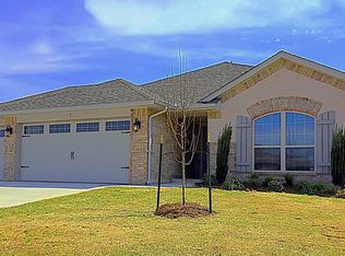 18232 Summer Grove Ave, Edmond, OK 73012