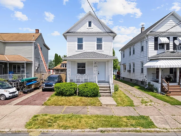 509 Miller St — Photo 25