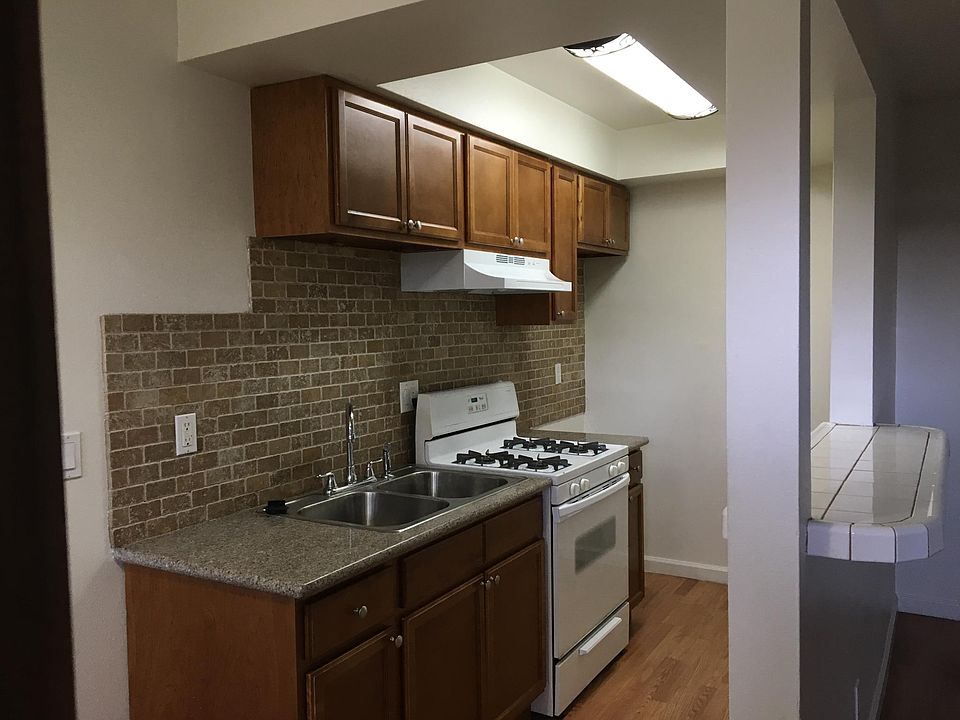 1st image of 4735 W Broadway #1B