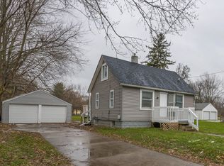 2116 Mary Ave, Lansing, MI