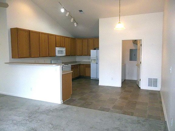 3rd image of 5151 29th St Unit 1108