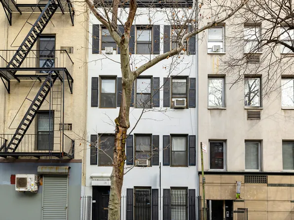 131 East 29th Street image 1 of 33