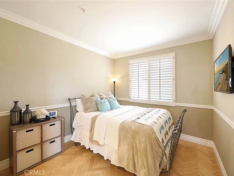 3 Valore Dr — Photo 10