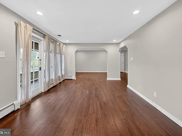 134 Centura — Photo 17