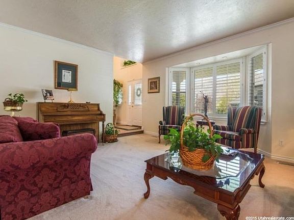 5th image of 8742 S Willow Green Dr