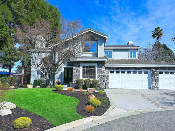 672 Enrica Ln, Walnut Creek, CA 94597