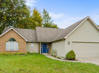 1912 Sweet Cider Rd, Fort Wayne, IN 46818