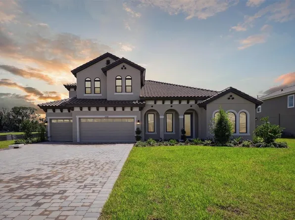 10188 Meadowrun Dr, Lithia, FL 33547