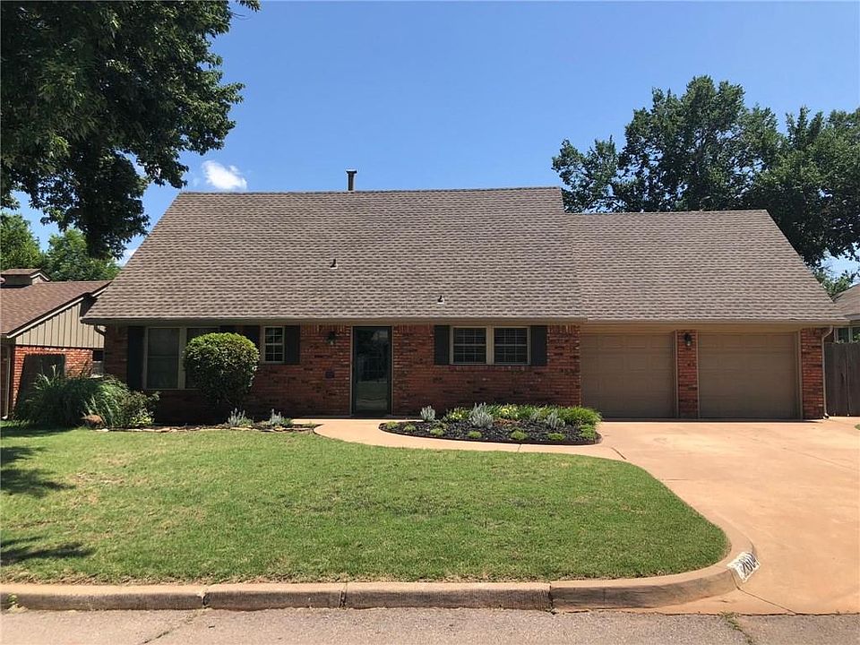 1st image of 2604 Carlton Way